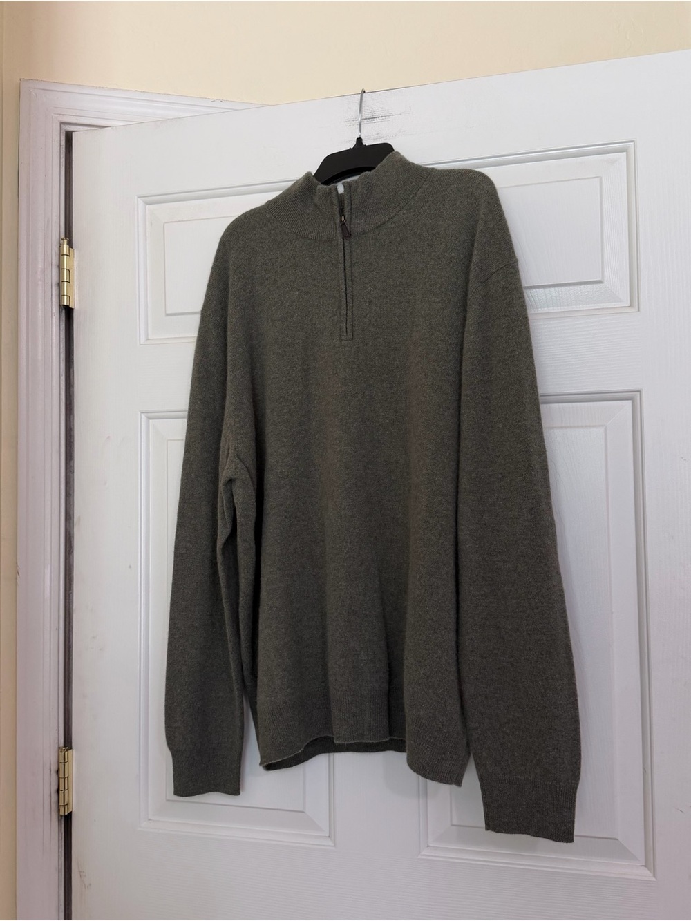 Jos. A. Bank Men's Gray Olive Green Quarter-Zip Traveler’s Collection Sweater XL